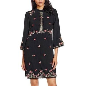 Saragosse Embroidered Dress